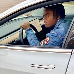 Meet your Posher, Chris